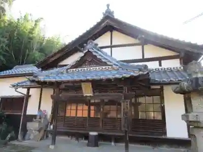 穀屋尼寺の本殿・本堂