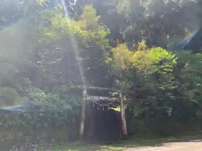 白山神社の鳥居