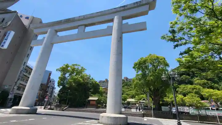 照國神社の{uncategorized: "未分類", other: "その他", undefined: "問題あり", building: "その他建物", grave: "お墓", sacred_gate: "鳥居", guardian: "狛犬", statue: "像", buddha: "仏像", history: "歴史", nature: "自然", garden: "庭園", animal: "動物", pagoda: "塔", temizu: "手水舎", mountain_gate: "山門・神門", sanctuary: "本殿・本堂", subordinate: "末社・摂社", art: "芸術", scenery: "景色", jizo: "地蔵", ema: "絵馬", goshuin: "御朱印", omikuji: "おみくじ", items: "授与品その他", amulet: "お守り", goshuincho: "御朱印帳", eats: "食事", festival: "お祭り", votive_dance: "神楽", shichigosan: "七五三参", wedding: "結婚式", experience: "体験その他", initially: "初詣", around: "周辺", anti_infection: "感染症対策"}