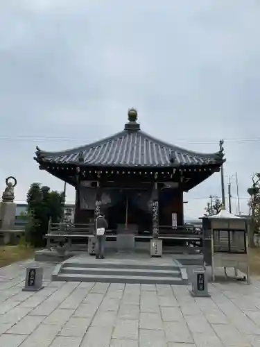 泰山寺の本殿