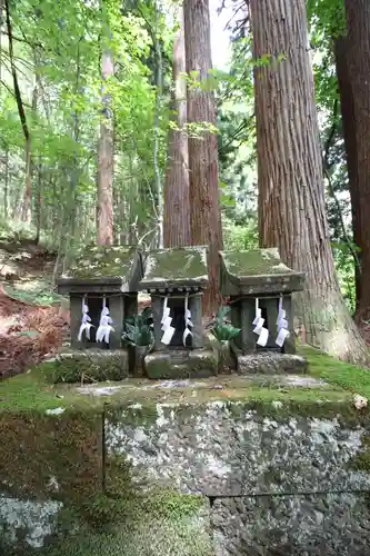 戸隠神社宝光社の末社