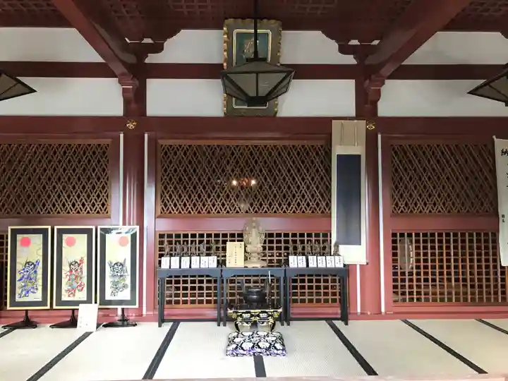 鳳来寺の本殿・本堂