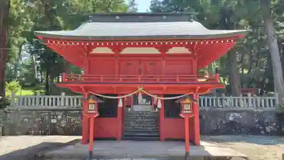 一宮浅間神社の山門・神門