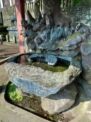 小国両神社の手水舎