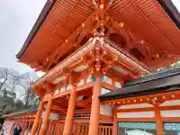 賀茂御祖神社(下鴨神社)の{uncategorized: "未分類", other: "その他", undefined: "問題あり", building: "その他建物", grave: "お墓", sacred_gate: "鳥居", guardian: "狛犬", statue: "像", buddha: "仏像", history: "歴史", nature: "自然", garden: "庭園", animal: "動物", pagoda: "塔", temizu: "手水舎", mountain_gate: "山門・神門", sanctuary: "本殿・本堂", subordinate: "末社・摂社", art: "芸術", scenery: "景色", jizo: "地蔵", ema: "絵馬", goshuin: "御朱印", omikuji: "おみくじ", items: "授与品その他", amulet: "お守り", goshuincho: "御朱印帳", eats: "食事", festival: "お祭り", votive_dance: "神楽", shichigosan: "七五三参", wedding: "結婚式", experience: "体験その他", initially: "初詣", around: "周辺", anti_infection: "感染症対策"}