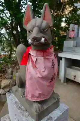 折上稲荷神社の狛犬