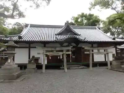 泉穴師神社の本殿・本堂