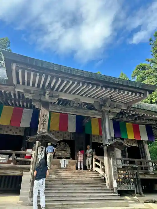 宝珠山 立石寺の{uncategorized: "未分類", other: "その他", undefined: "問題あり", building: "その他建物", grave: "お墓", sacred_gate: "鳥居", guardian: "狛犬", statue: "像", buddha: "仏像", history: "歴史", nature: "自然", garden: "庭園", animal: "動物", pagoda: "塔", temizu: "手水舎", mountain_gate: "山門・神門", sanctuary: "本殿・本堂", subordinate: "末社・摂社", art: "芸術", scenery: "景色", jizo: "地蔵", ema: "絵馬", goshuin: "御朱印", omikuji: "おみくじ", items: "授与品その他", amulet: "お守り", goshuincho: "御朱印帳", eats: "食事", festival: "お祭り", votive_dance: "神楽", shichigosan: "七五三参", wedding: "結婚式", experience: "体験その他", initially: "初詣", around: "周辺", anti_infection: "感染症対策"}