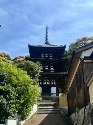 當麻寺の{uncategorized: "未分類", other: "その他", undefined: "問題あり", building: "その他建物", grave: "お墓", sacred_gate: "鳥居", guardian: "狛犬", statue: "像", buddha: "仏像", history: "歴史", nature: "自然", garden: "庭園", animal: "動物", pagoda: "塔", temizu: "手水舎", mountain_gate: "山門・神門", sanctuary: "本殿・本堂", subordinate: "末社・摂社", art: "芸術", scenery: "景色", jizo: "地蔵", ema: "絵馬", goshuin: "御朱印", omikuji: "おみくじ", items: "授与品その他", amulet: "お守り", goshuincho: "御朱印帳", eats: "食事", festival: "お祭り", votive_dance: "神楽", shichigosan: "七五三参", wedding: "結婚式", experience: "体験その他", initially: "初詣", around: "周辺", anti_infection: "感染症対策"}