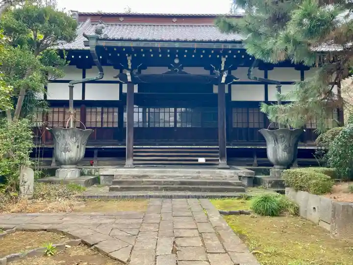 臨江寺の{uncategorized: "未分類", other: "その他", undefined: "問題あり", building: "その他建物", grave: "お墓", sacred_gate: "鳥居", guardian: "狛犬", statue: "像", buddha: "仏像", history: "歴史", nature: "自然", garden: "庭園", animal: "動物", pagoda: "塔", temizu: "手水舎", mountain_gate: "山門・神門", sanctuary: "本殿・本堂", subordinate: "末社・摂社", art: "芸術", scenery: "景色", jizo: "地蔵", ema: "絵馬", goshuin: "御朱印", omikuji: "おみくじ", items: "授与品その他", amulet: "お守り", goshuincho: "御朱印帳", eats: "食事", festival: "お祭り", votive_dance: "神楽", shichigosan: "七五三参", wedding: "結婚式", experience: "体験その他", initially: "初詣", around: "周辺", anti_infection: "感染症対策"}