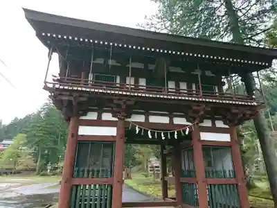 須波阿湏疑神社の山門・神門