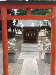 草加神社の末社