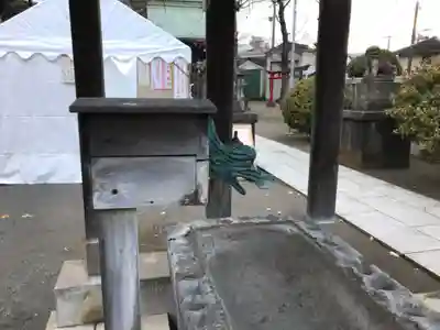 鵜ノ木八幡神社の手水舎
