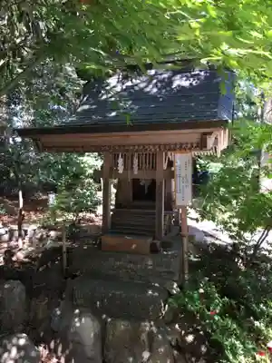 旦飯野神社の末社・摂社