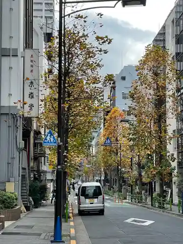 小網神社の周辺