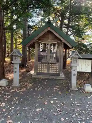 信濃神社の末社・摂社