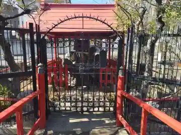 寺谷弁才天の本殿・本堂