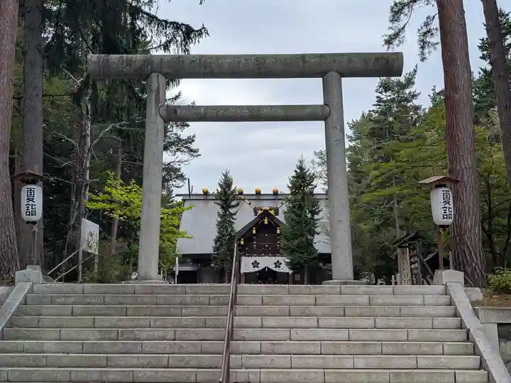 上川神社の鳥居