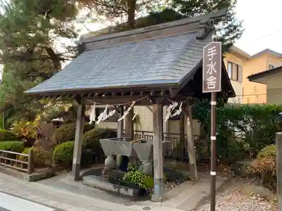 諏訪大社下社春宮の手水舎