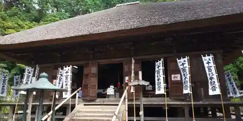 杉本寺の本殿・本堂