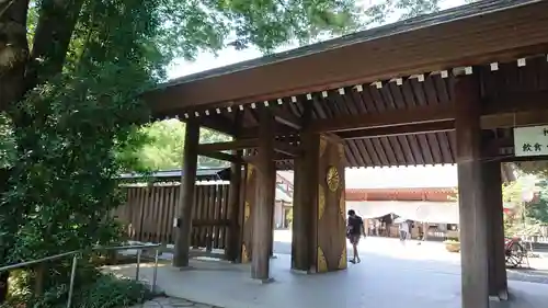 阿佐ヶ谷神明宮の山門・神門