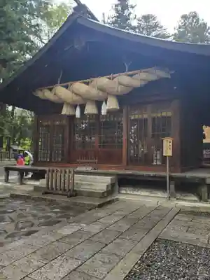 諏訪大社下社春宮の本殿・本堂