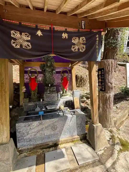 (養老滝)明王院(福岡県)