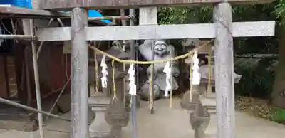 八雲神社(緑町)の像