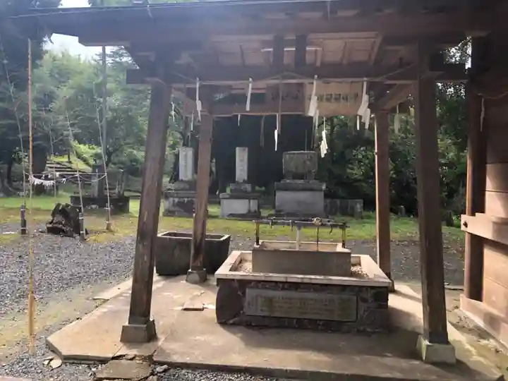 御宇田神宮(御宇田神社)の手水舎