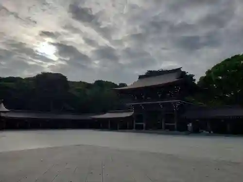 明治神宮の山門・神門