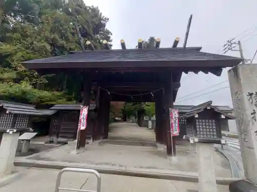猿投神社の山門・神門