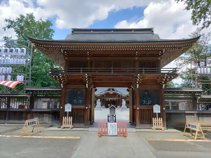 諏訪神社の山門・神門