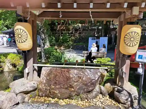 天河大辨財天社の手水舎