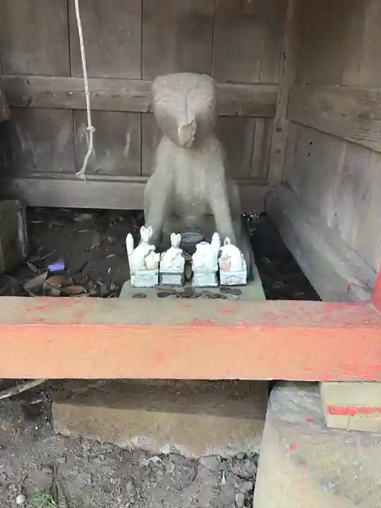 神明神社の狛犬