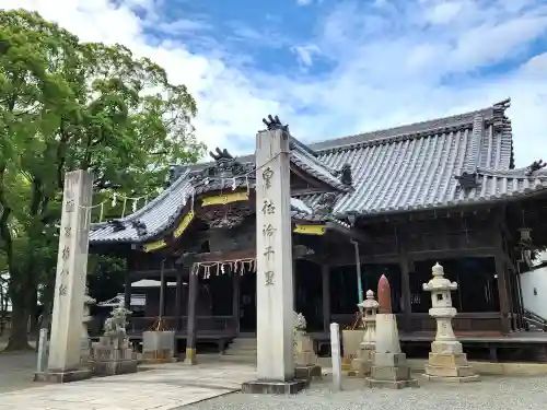魚吹八幡神社の本殿・本堂