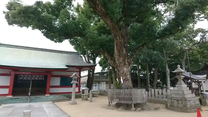 大依羅神社の本殿・本堂