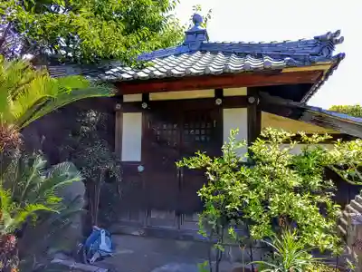 清凉寺の末社・摂社