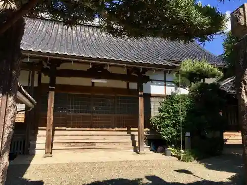 西方寺の本殿・本堂