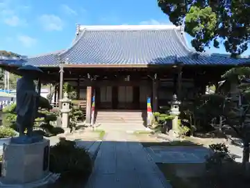西教寺の本殿・本堂