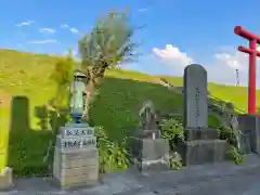 津軽赤倉山神社の像