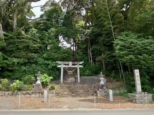 上座神社の鳥居