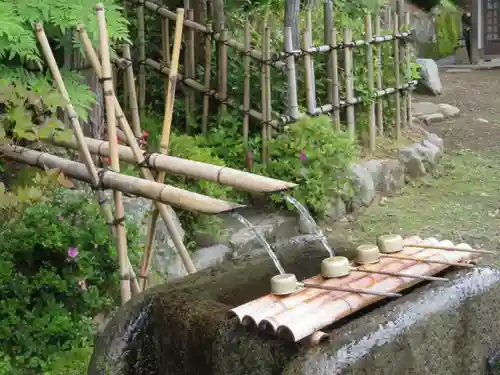 夫婦木神社の手水舎