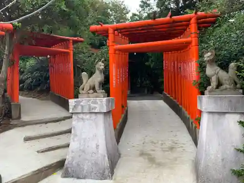 福徳稲荷神社の鳥居