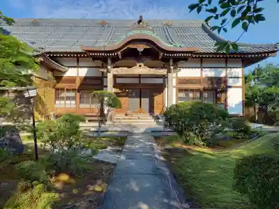 持経院の本殿・本堂