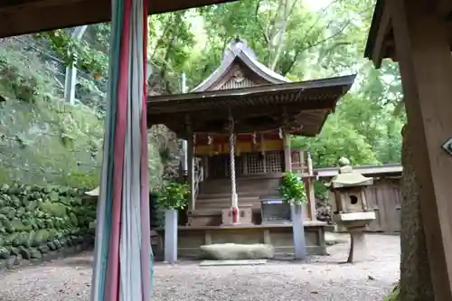 金剛寺の末社