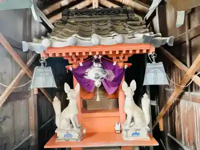 正一位䄮吉大明神の{uncategorized: "未分類", other: "その他", undefined: "問題あり", building: "その他建物", grave: "お墓", sacred_gate: "鳥居", guardian: "狛犬", statue: "像", buddha: "仏像", history: "歴史", nature: "自然", garden: "庭園", animal: "動物", pagoda: "塔", temizu: "手水舎", mountain_gate: "山門・神門", sanctuary: "本殿・本堂", subordinate: "末社・摂社", art: "芸術", scenery: "景色", jizo: "地蔵", ema: "絵馬", goshuin: "御朱印", omikuji: "おみくじ", items: "授与品その他", amulet: "お守り", goshuincho: "御朱印帳", eats: "食事", festival: "お祭り", votive_dance: "神楽", shichigosan: "七五三参", wedding: "結婚式", experience: "体験その他", initially: "初詣", around: "周辺", anti_infection: "感染症対策"}