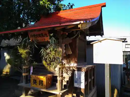 舞台八幡神社の末社