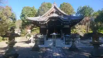 護国之寺の本殿・本堂