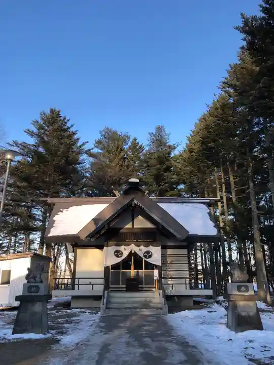中札内神社の本殿・本堂