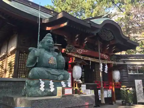 平塚三嶋神社の像